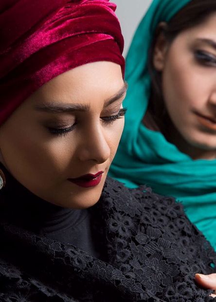 عکس های آتلیه ای هنگامه قاضیانی با آرایش غلیظ