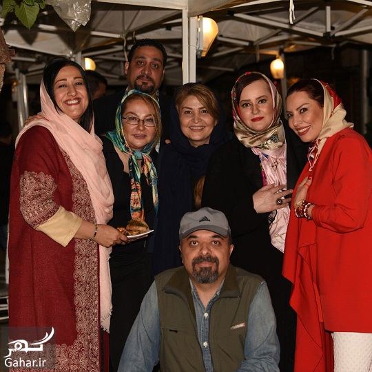عکسهای دورهمی بازیگران در کافه جواد رضویان