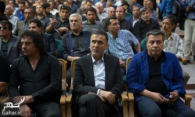 عکسهای بازیگران و هنرمندان در مراسم ختم ناصر ملک مطیعی/ 24 عکس