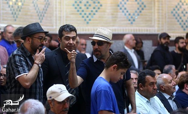 عکسهای بازیگران و هنرمندان در مراسم ختم ناصر ملک مطیعی/ 24 عکس