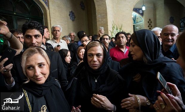 عکسهای بازیگران و هنرمندان در مراسم ختم ناصر ملک مطیعی/ 24 عکس