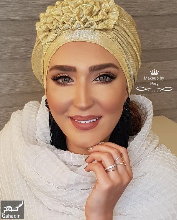 عکس های تبلیغاتی زهره فکور صبور برای یک برند آرایشی !