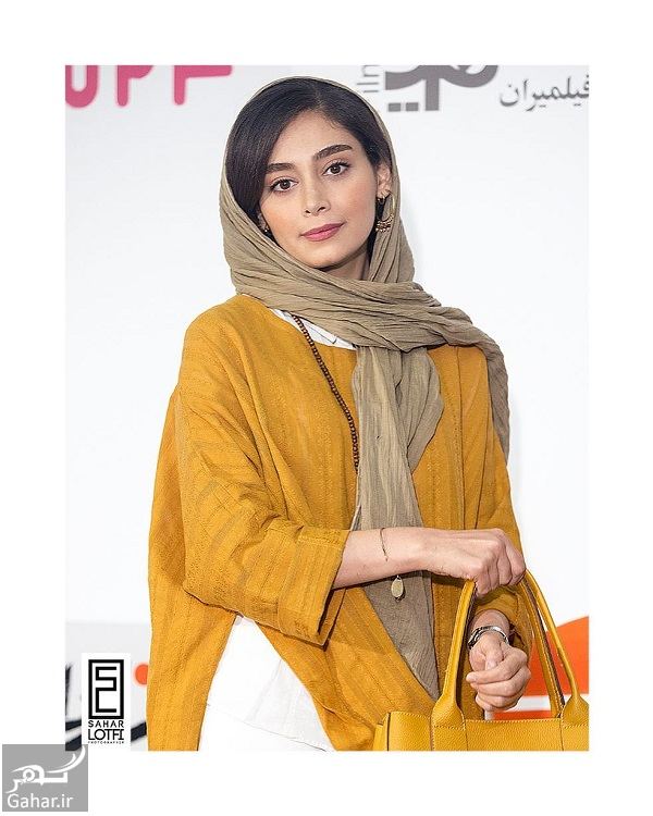 استایل دیبا زاهدی در اکران فیلم هزارپا / 4 عکس