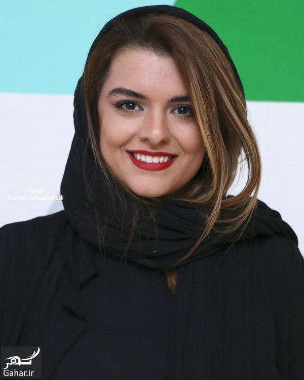 دنیا مدنی با تیپ جوراب شلواری در یک کنسرت! / 4 عکس