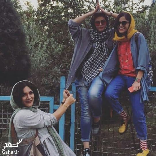 خوشگذرانی ریحانه پارسا با دوستانش / 3 عکس