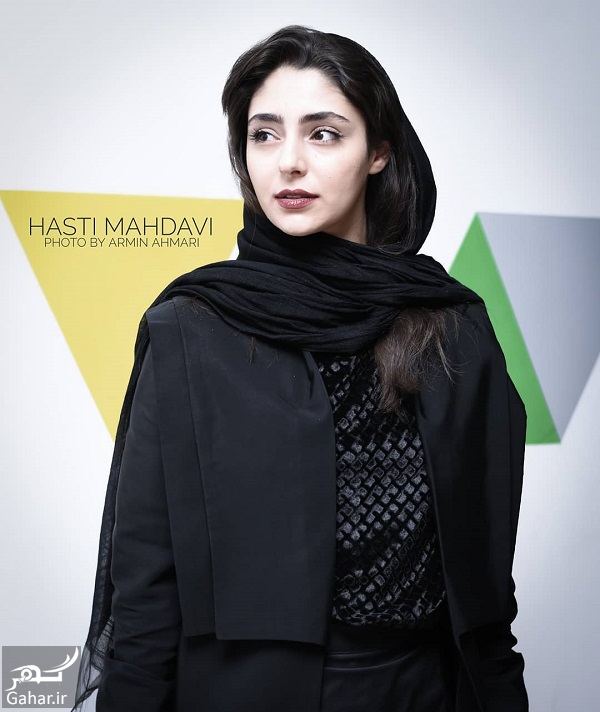 عکسهای جذاب هستی مهدوی فر در اکران فیلم ژن خوک