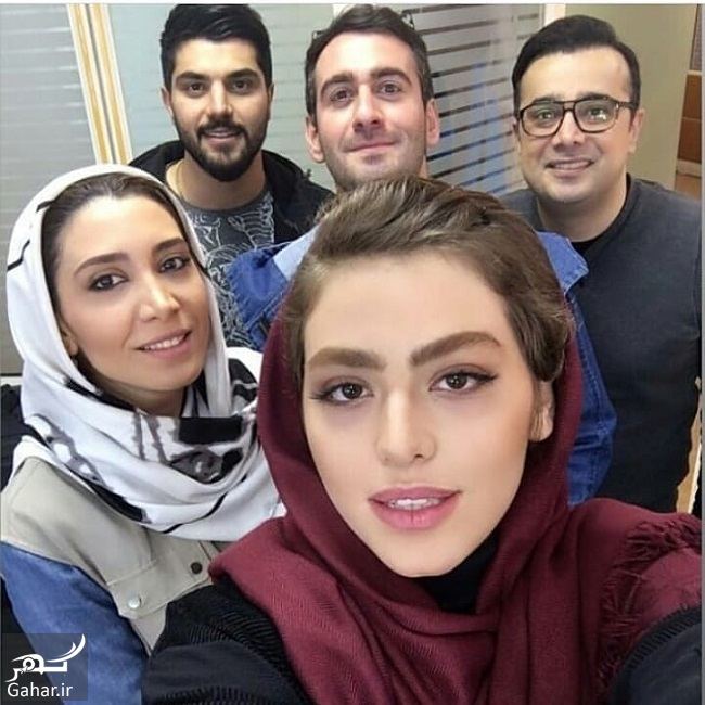 آرایش ریحانه پارسا در پشت صحنه خندوانه / عکس