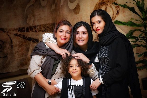 عکسهای الهام کردا در اکران مردمی سرکوب