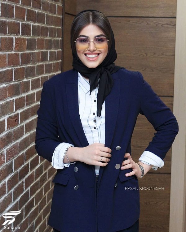 ژست های متفاوت ریحانه پارسا در اکران فیلم مردی بدون سایه / 7 عکس