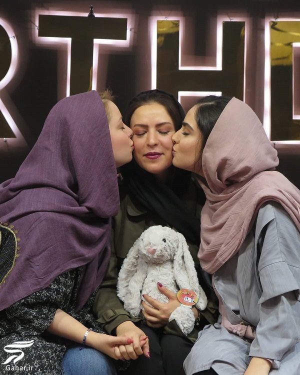 عکسهای جشن تولد مادر هانیه غلامی