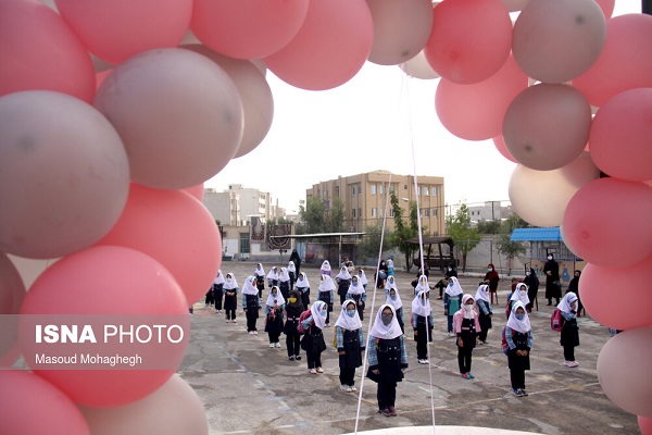 گزارش تصویری آغاز سال تحصیلی با رعایت پروتکل های بهداشتی