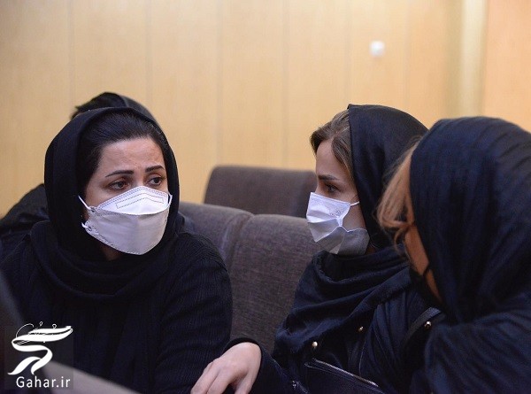 عکسهای بازیگران در مراسم زنده یاد منیژه افشاری (مادر مارال و مونا فرجاد)