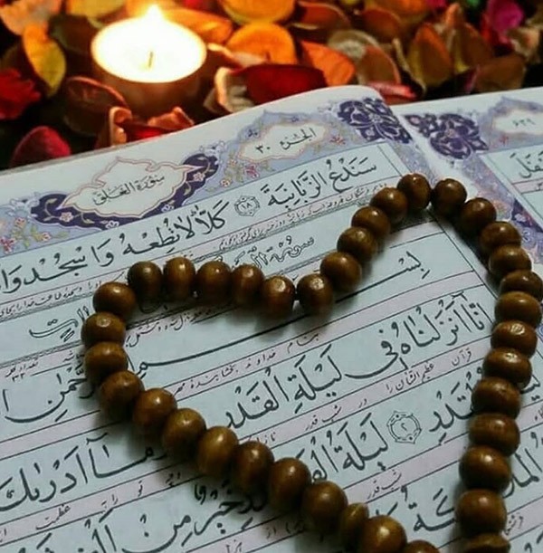 عکس پروفایل شب قدر ۱۴۰۲