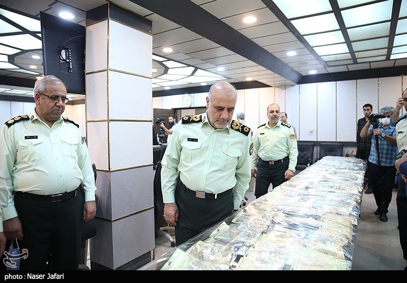 تصاویر محل سرقت صندوق امانات بانک ملی