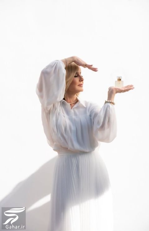 اولین عطر گوگوش رونمایی شد ; فیلم و عکس