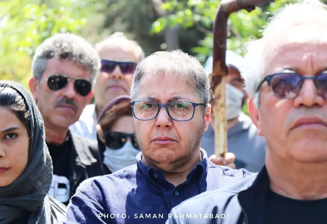 عکسهای حضور بازیگران در مراسم تشییع کیومرث پوراحمد