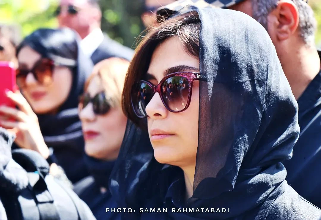 عکسهای حضور بازیگران در مراسم تشییع کیومرث پوراحمد