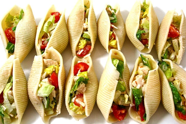 طرز تهیه جامبو شلز (با گوشت چرخ کرده، مرغ و سوخاری)