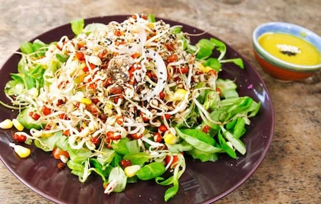 طرز تهیه جوانه گندم برای چاقی صورت