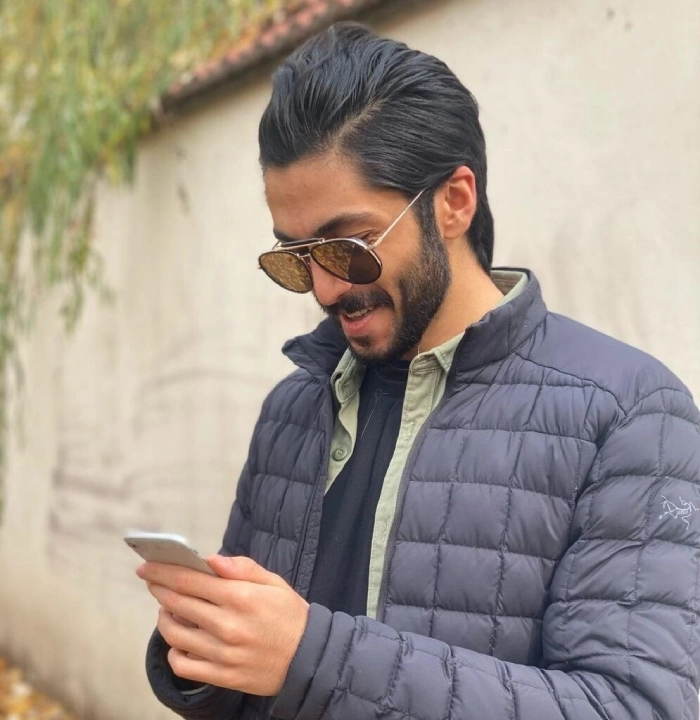 عکس کیسان دیباج و همسرش واقعی + بیوگرافی کیسان دیباج