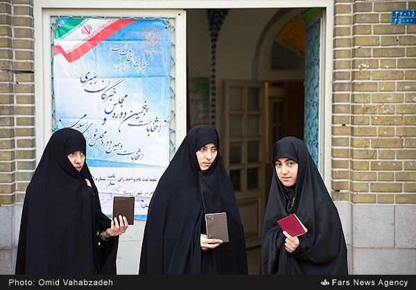 عکس های حضور زنان و دختران در انتخابات