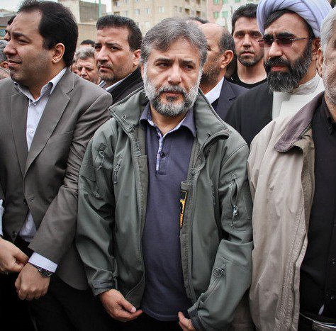 عکس های بازیگران و هنرمندان در مراسم تشییع پیکر فرج الله سلحشور
