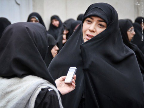 عکس های بازیگران و هنرمندان در مراسم تشییع پیکر فرج الله سلحشور