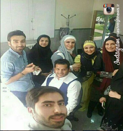 عکس های بازیگران با احسان علیخانی در پشت صحنه ماه عسل 95