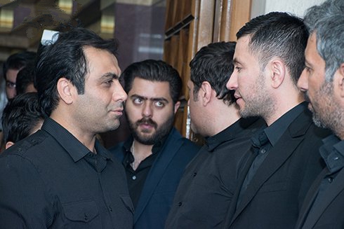 عکس های محمد پسر حبیب و هنرمندان در مراسم هفتم حبیب