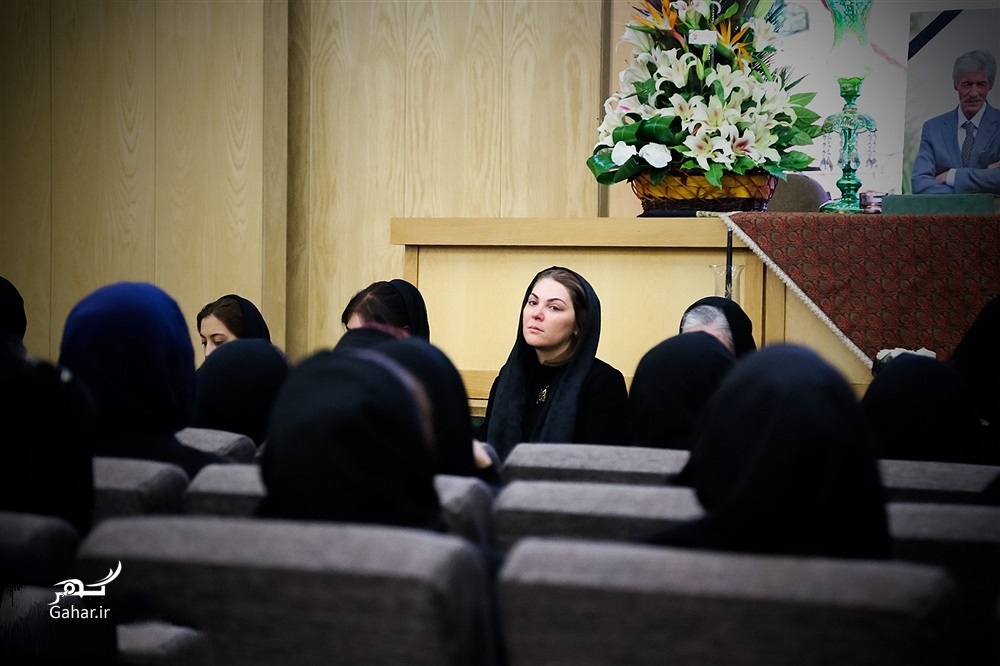 عکس های مراسم ختم پدر ستاره اسکندری و لاله اسکندری با حضور بازیگران